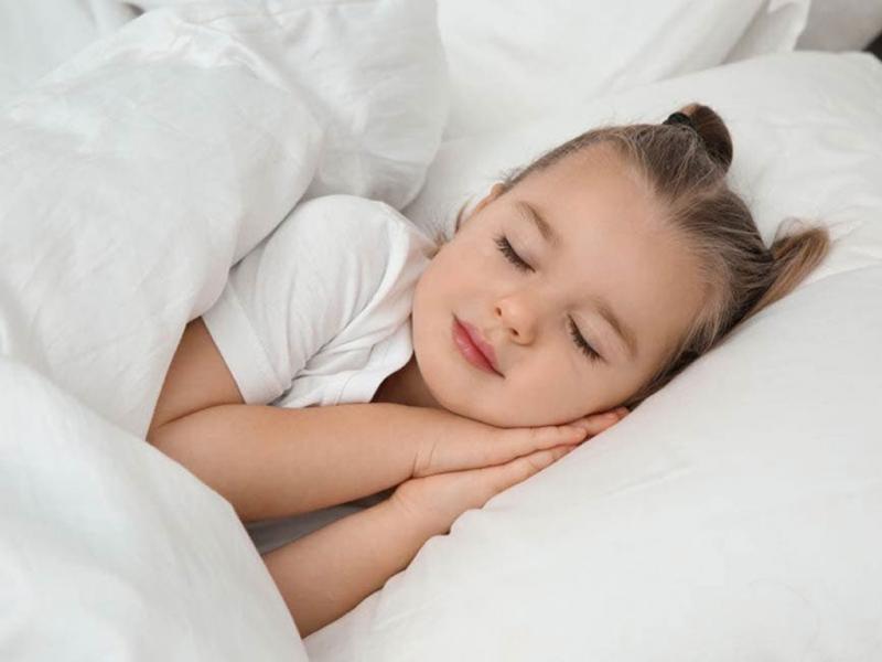 Ngủ giúp duy trì các hormone làm bạn ngon miệng