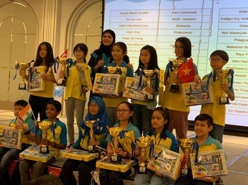 5 học viên trung tâm Global Art Cần Thơ nhận giải Cuộc thi Họa Sĩ Nhí Quốc Tế diễn ra tại Singapore năm 2019