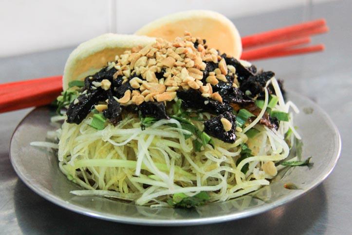 Gỏi bò khô