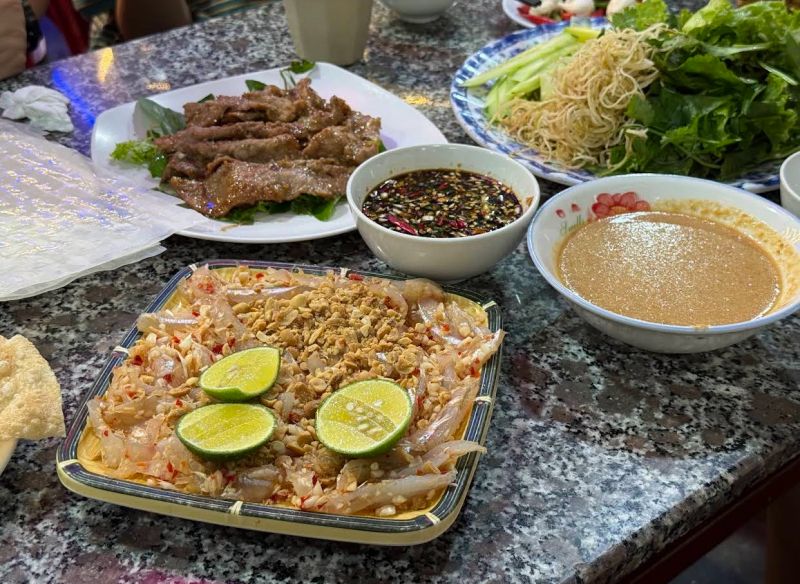 Gỏi Cá Thanh Kiều