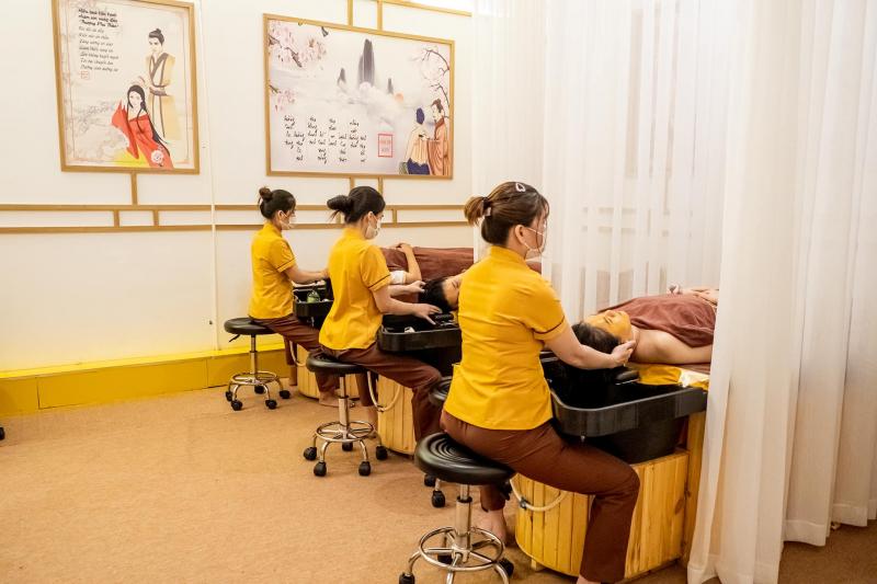 Gội đầu dưỡng sinh - Massage trị liệu Bình Minh House's
