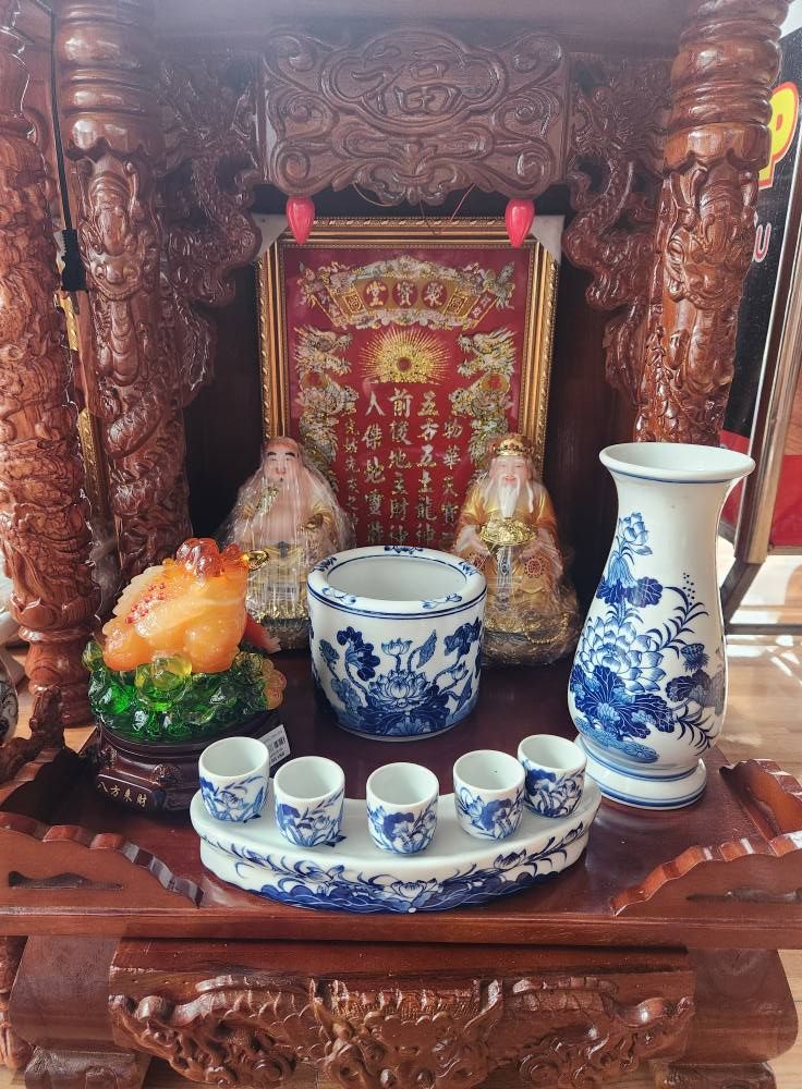 Gốm Bát Tràng Dĩ An