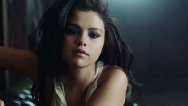 Selena Gomez trong Good For You