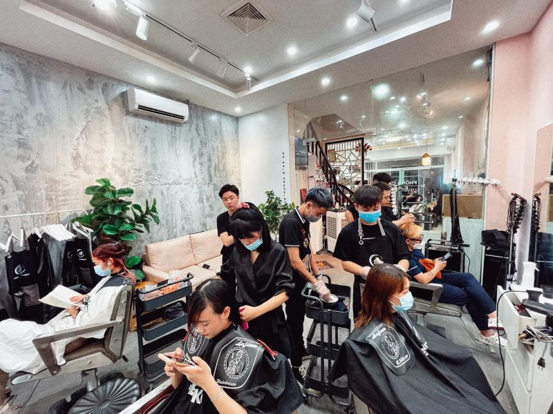 GU HAIR SALON