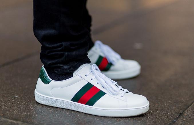 Đôi sneaker trắng kinh điển của Gucci
