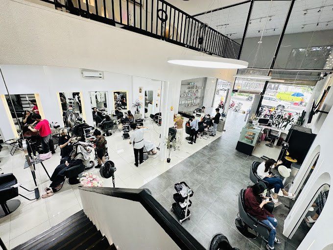 Hà Trinh Hair Studio