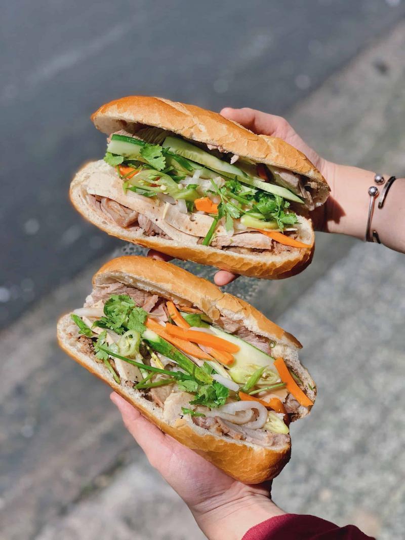 Bánh Mì Phương Anh