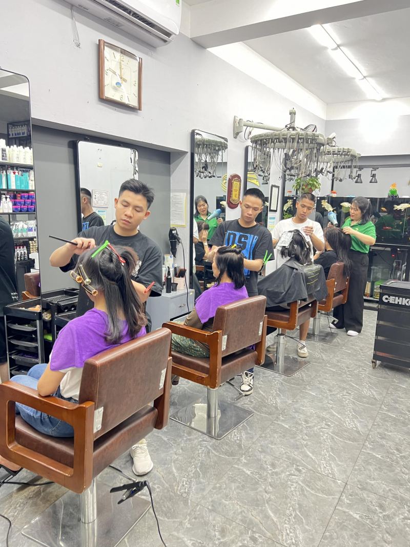 Salon Tóc Đợi - Salon làm tóc đẹp và uy tín nhất Đông Anh, Hà Nội