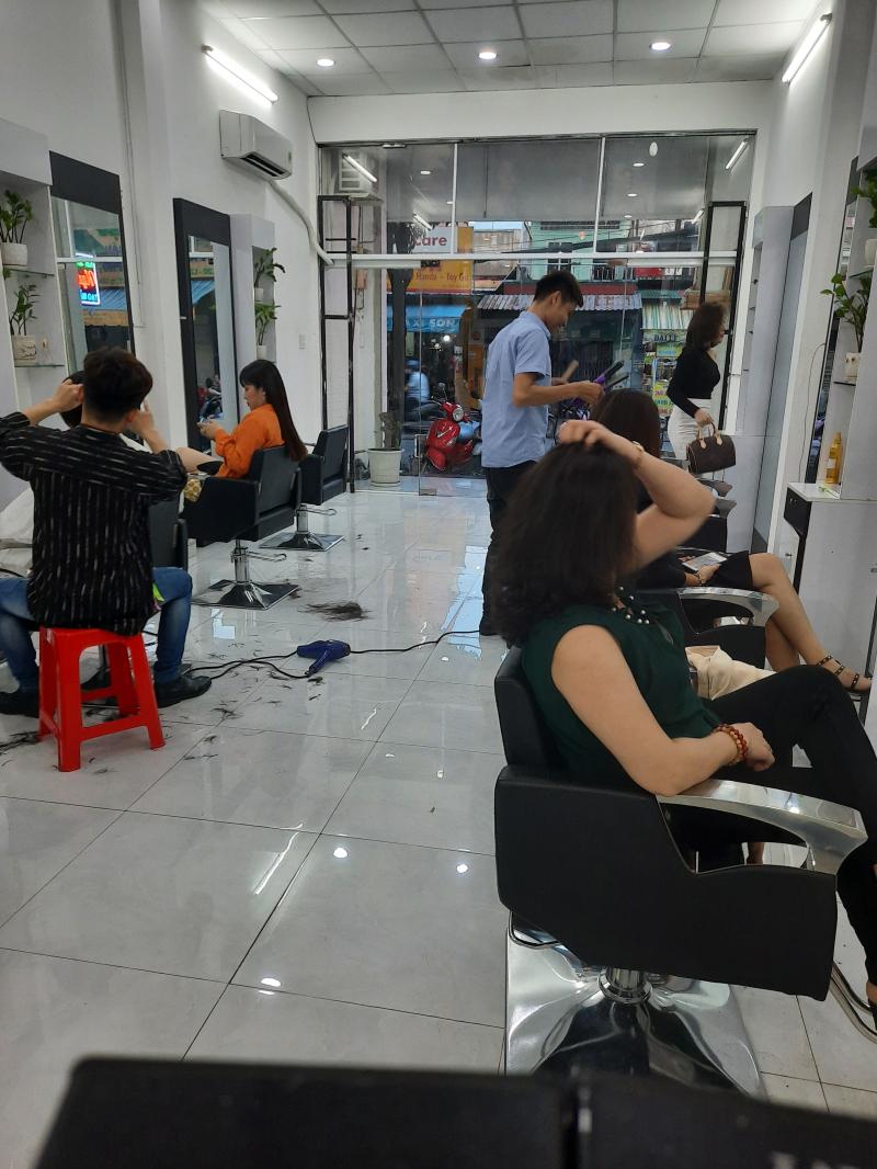 Hair Salon Nguyễn