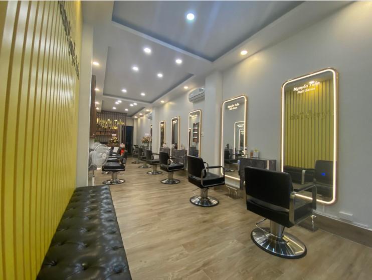 Hair Salon Nguyễn Tuấn