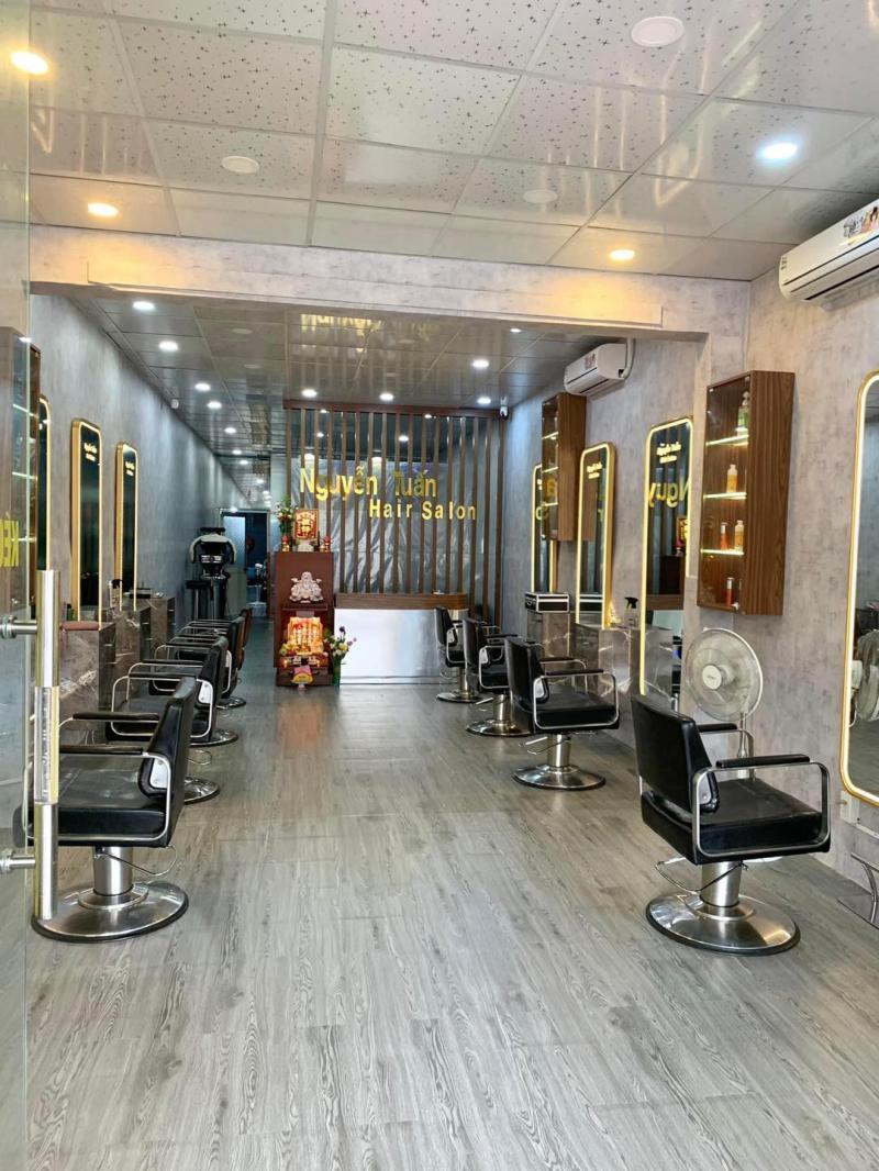 Hair Salon Nguyễn Tuấn