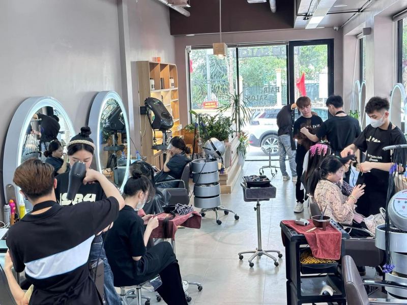 Hair Salon Phi Thiên Anh