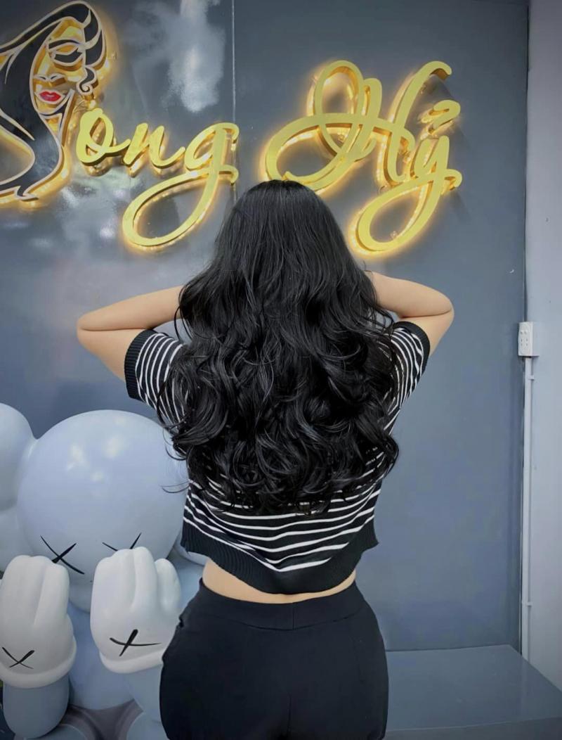 Giá trị Hair Salon Song Hỷ luôn mang đến cho khách hàng khi ra về là một Nụ cười