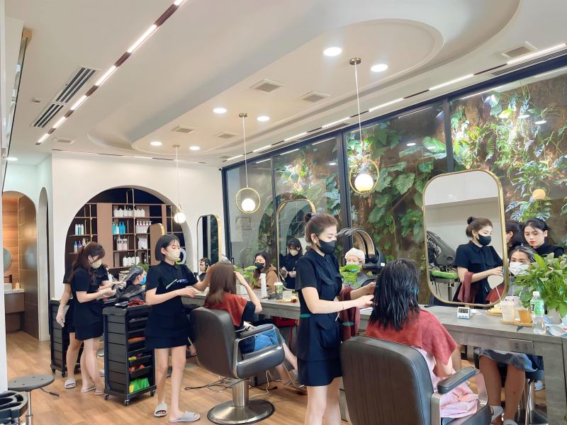 Salon Chương Hồ