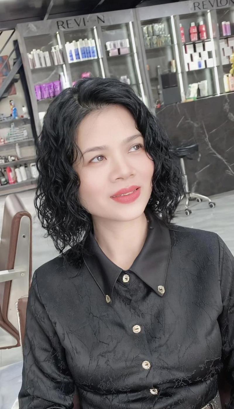 Hair salon Tuấn Nguyễn