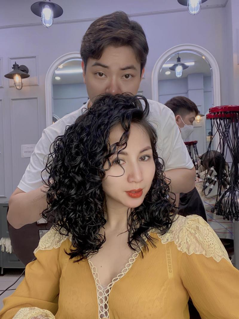 Hair Salon Tuấn Ninh