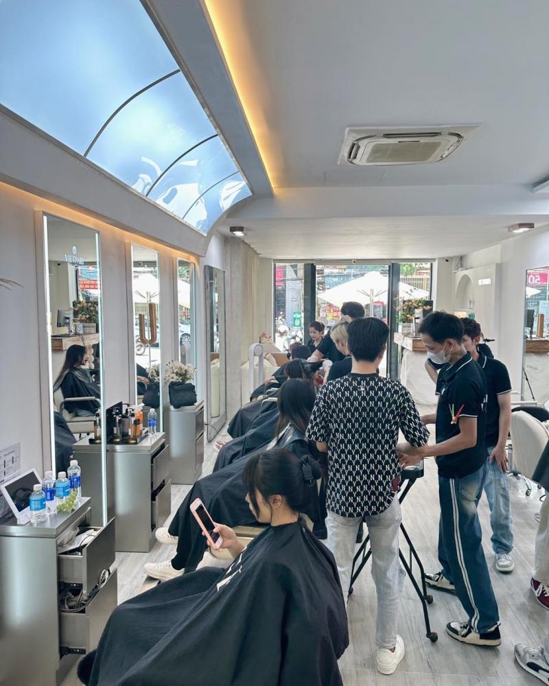 Hair Salon Việt Paris