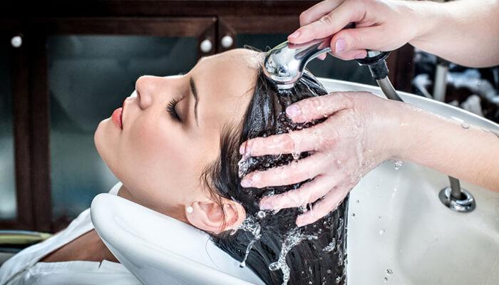 Xả lại tóc xoăn sóng nước có thể là một ý tưởng bổ ích cho những người yêu thích tóc xoăn. Với bí quyết và kinh nghiệm trong chăm sóc tóc, bạn sẽ luôn giữ được sự mềm mại và độ bồng bềnh cho mái tóc của mình.