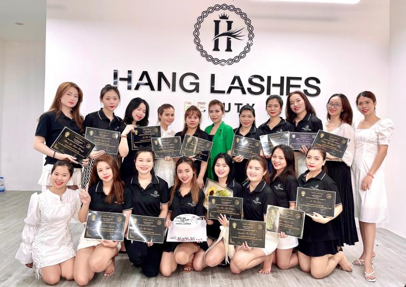 Hang Lash Beauty