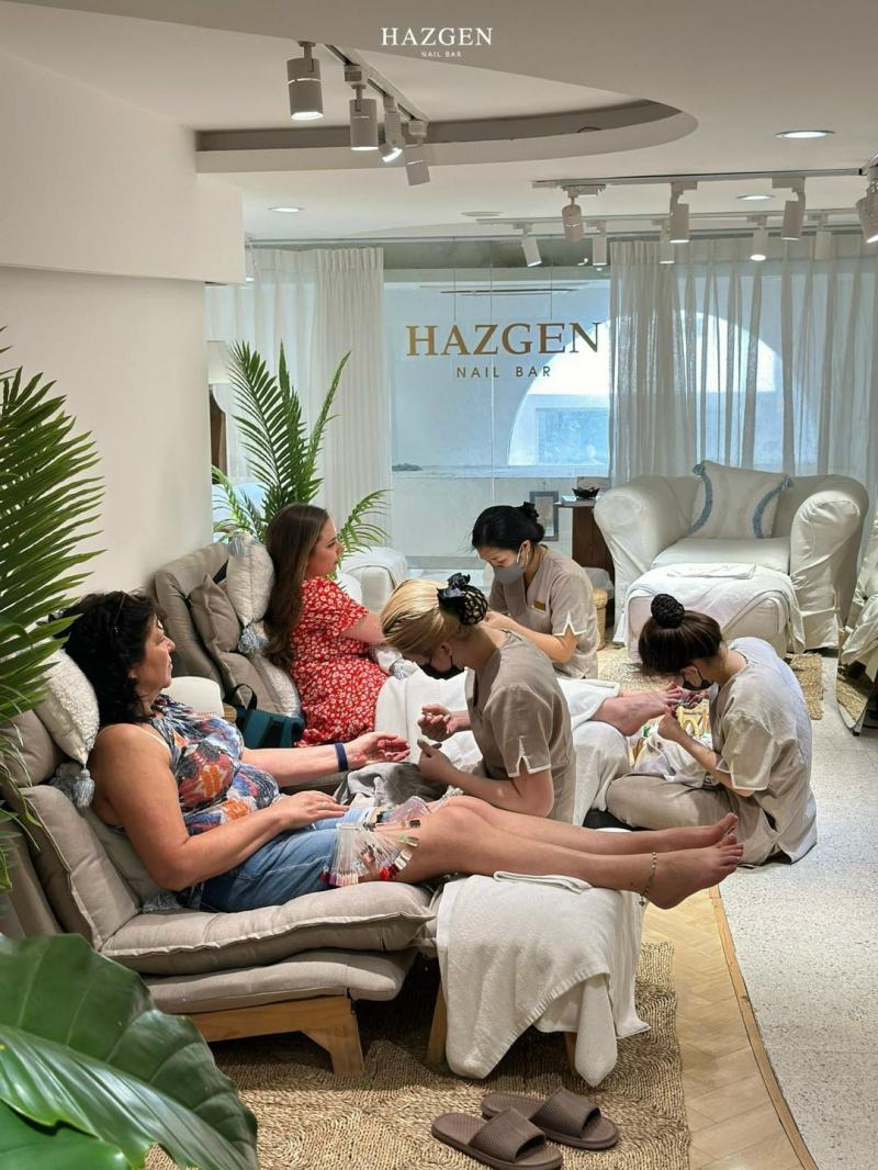 Hazgen Nail Bar - tiệm nail spa cao cấp hàng đầu TP. HCM