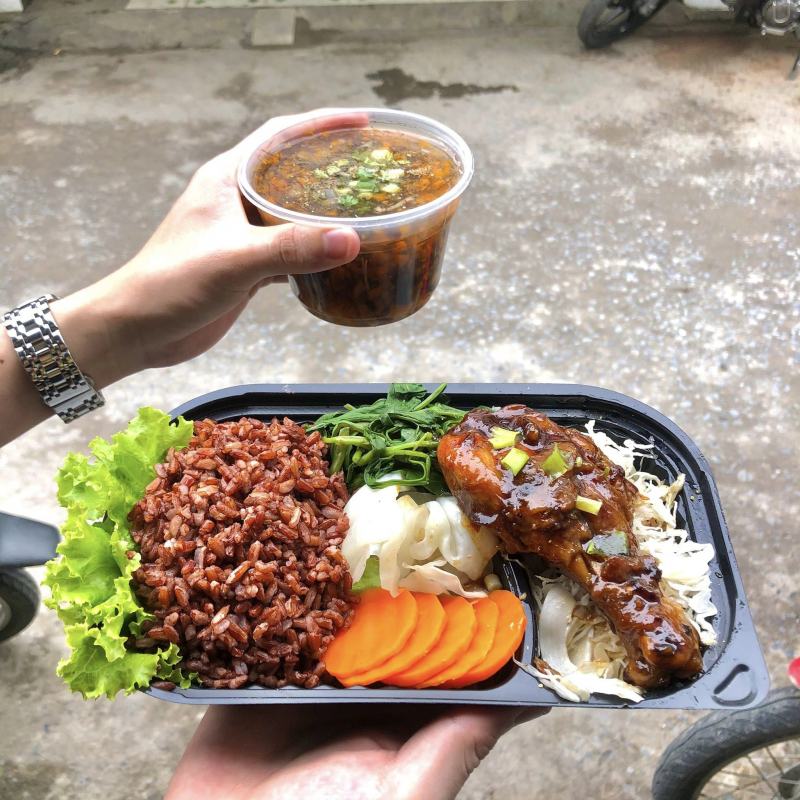 Healthy Meal - Cơm Lứt & Salad