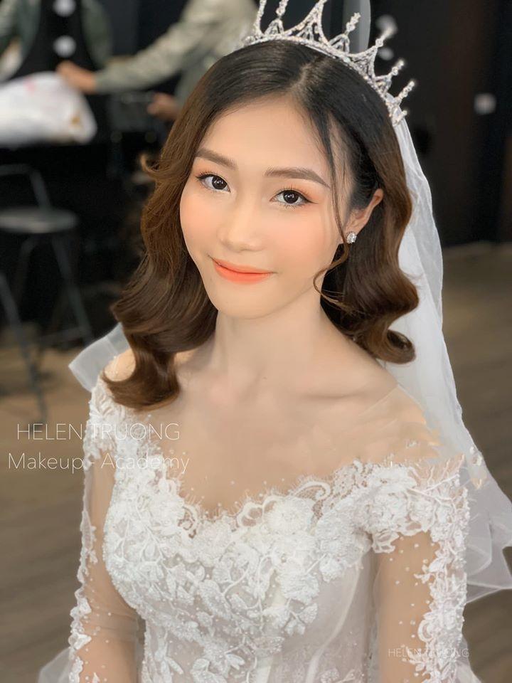 Helen Trương Makeup