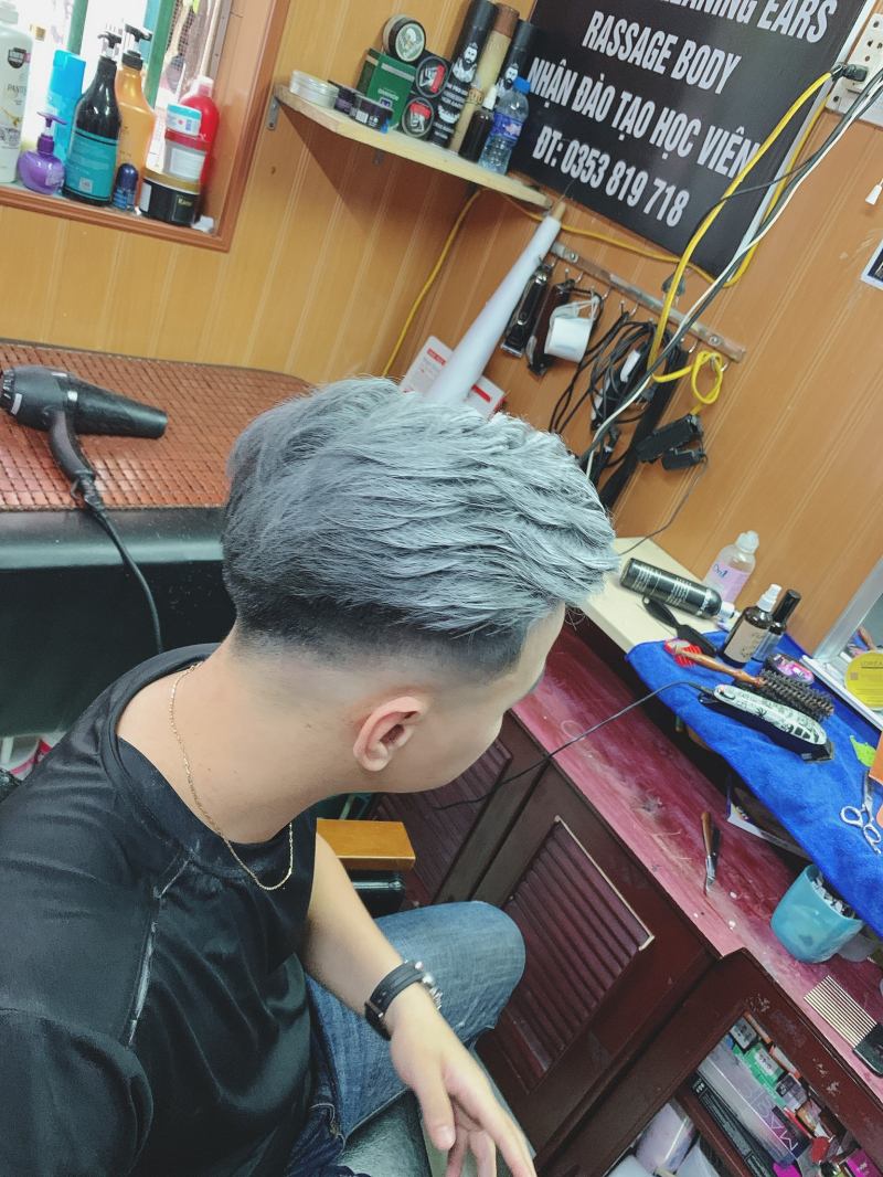 Hiếu Barber