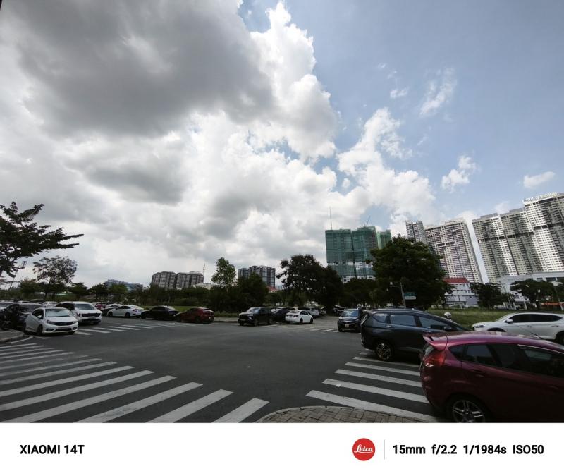 Hiệu năng mạnh mẽ với Dimensity 8300 Ultra