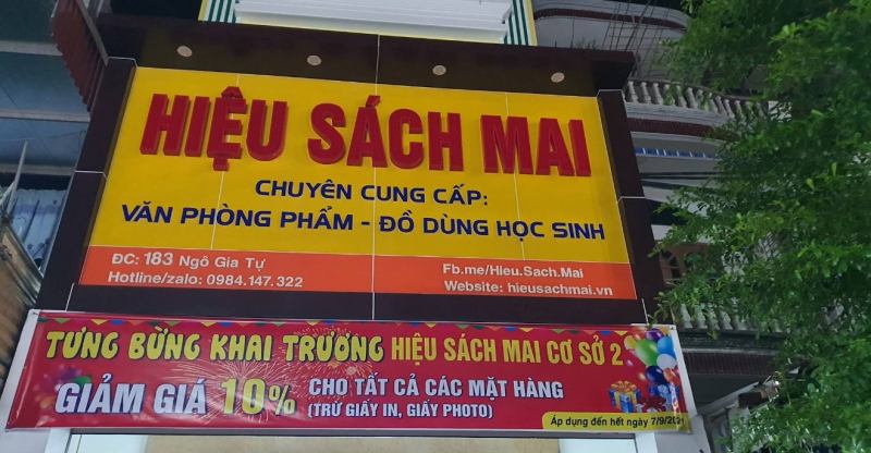 Hiệu sách Mai