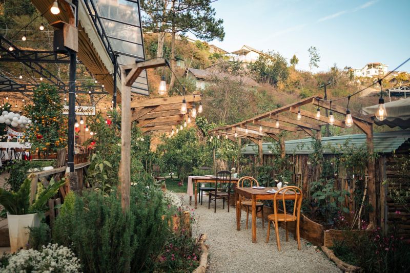 Hilly Garden Restaurant