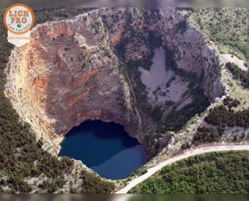 Đây là hố lớn thứ 3 ở trên thế giới