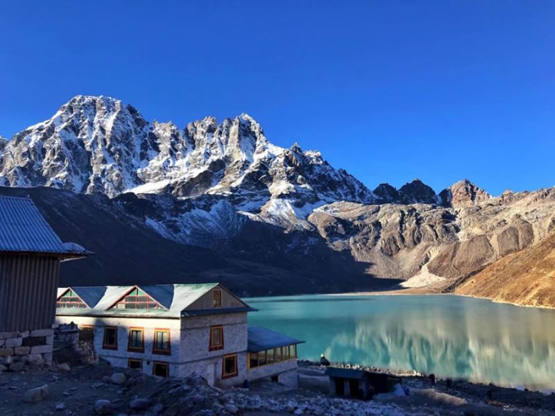 Hồ Gokyo Cho nắm giữ một ý nghĩa linh thiêng trong văn hóa của cả Ấn Độ giáo