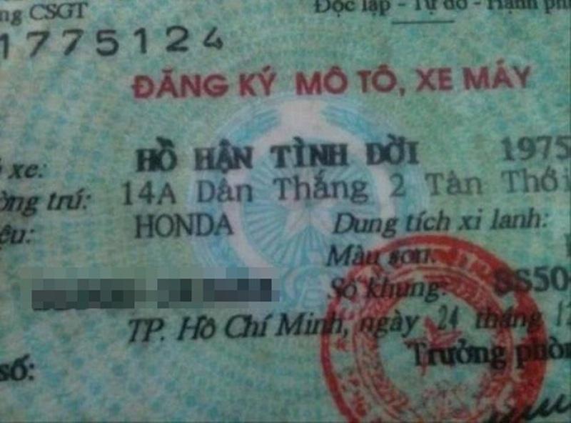 Hồ Hận Tình Đời