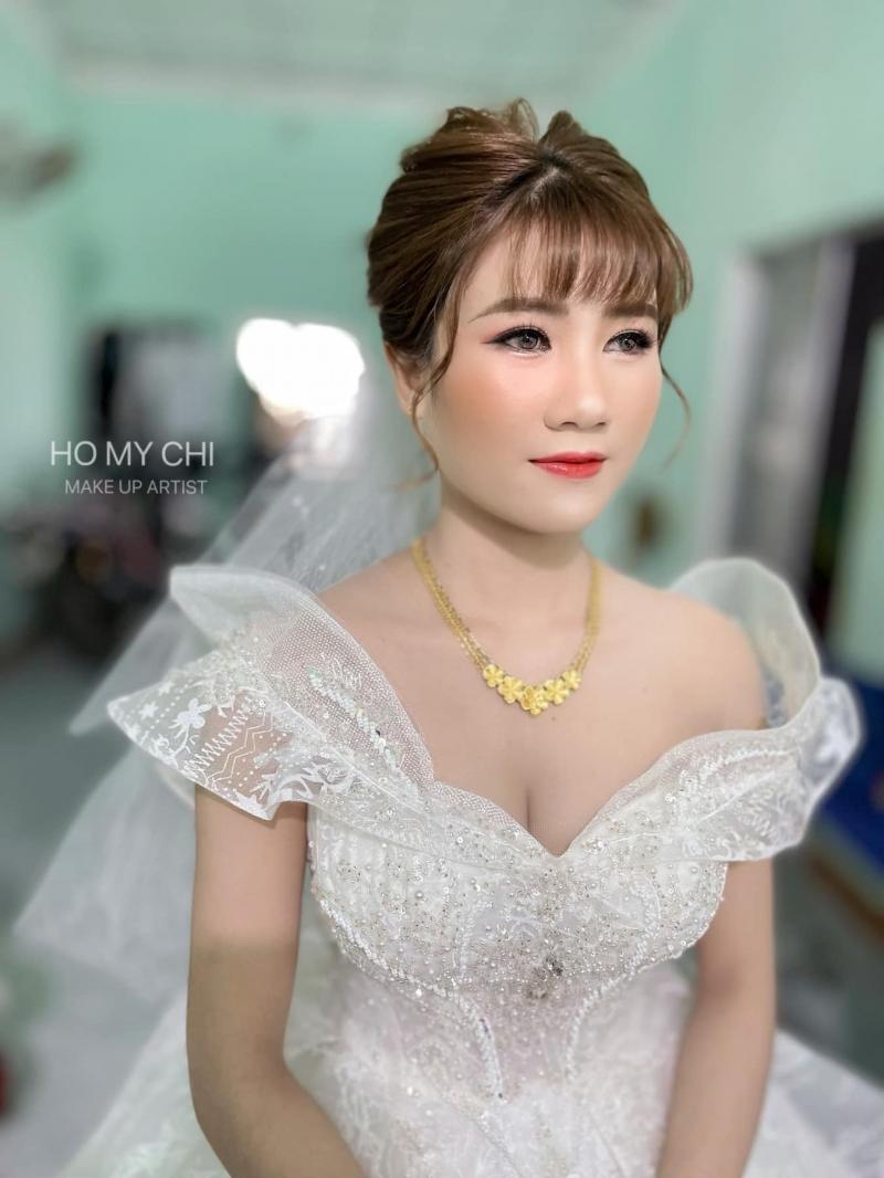 Hồ Mỹ Chi Make Up (Studio Gia Bảo)