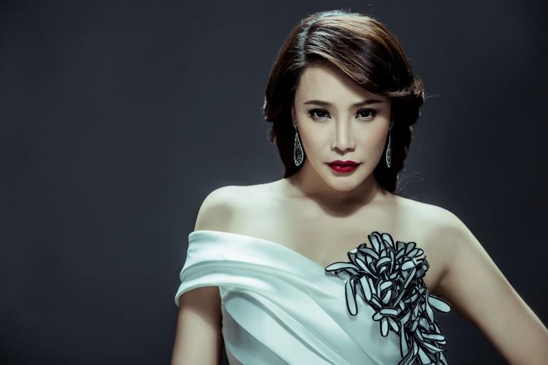 Top 5 Giọng nữ cao và đẹp của làng nhạc nhẹ Việt Nam
