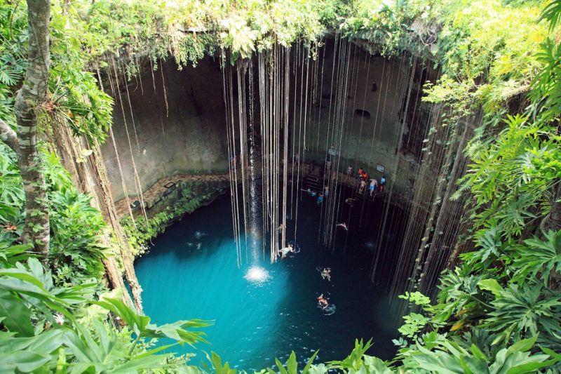 Hồ bơi tự nhiên To Sua Ocean Trench,