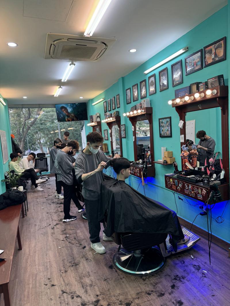 Hoà NapoLi Barber Xuân Thủy