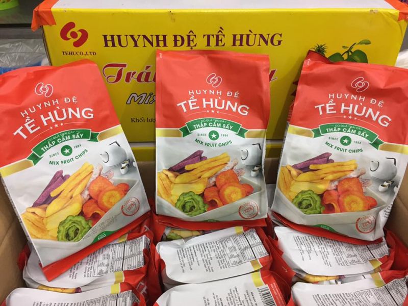 Hoa quả sấy Huynh Đệ Tề Hùng