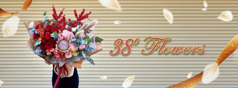 38 Degree Flowers