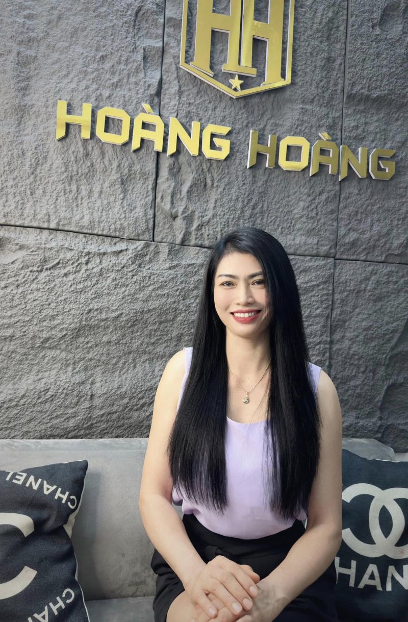 Hoàng Hoàng Hair Salon