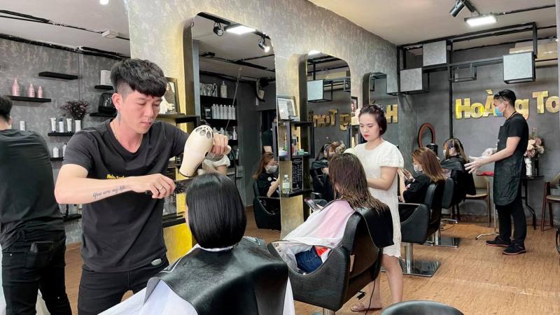 Hoàng Toni Hairsalon