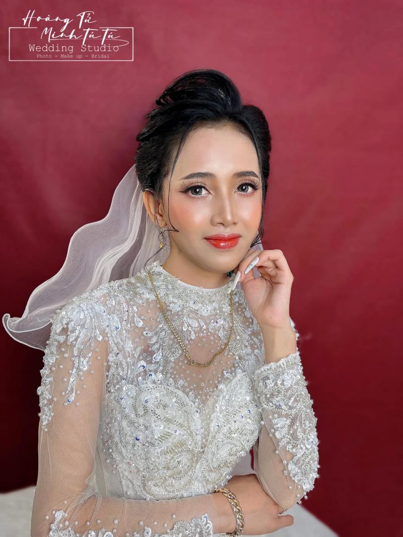 Hoàng Tử - Minh Tú Tú Wedding Studio