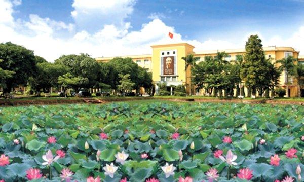 Trường đại học có khuôn viên “xanh” đẹp nhất Việt Nam