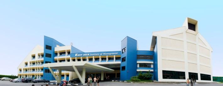 Học viện Quản lý Đông Á (EASB)