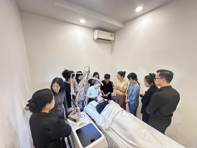 Học viện Thẩm mỹ Miss Tram (Miss Tram Academy)