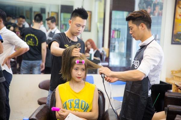 Học nghề cắt tóc ở đâu 0966690828 uy tínnhanh nhất tốt nhất  Trung tâm  dạy nghề cắt tóc Luân Nguyễn 0966690828 tại hà nộiĐịa chỉ học nghề cắt  tócuốn tóc nam