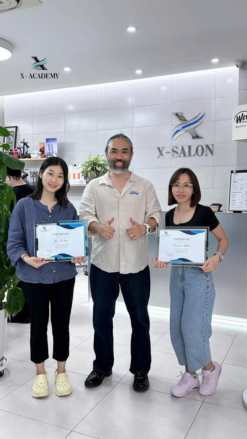 Học viện X Academy