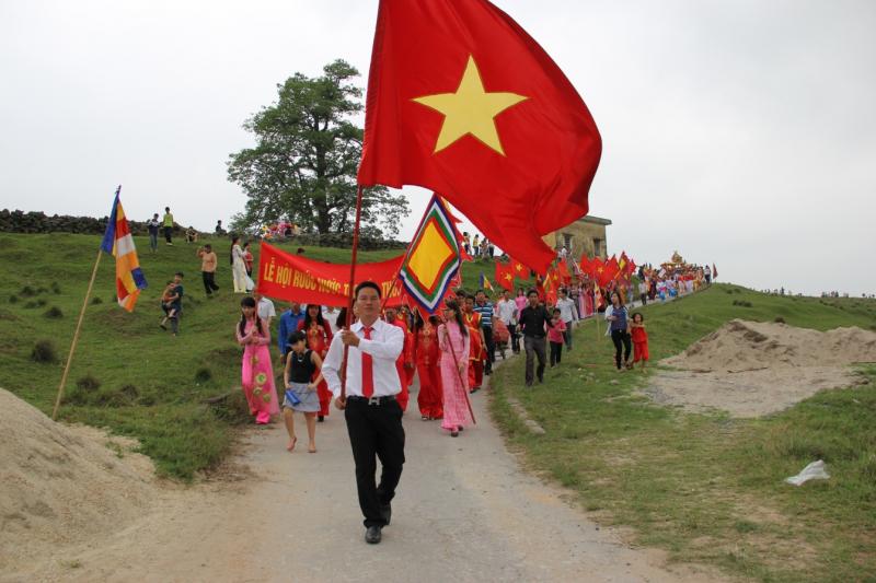 Hội làng Xuân Trạch