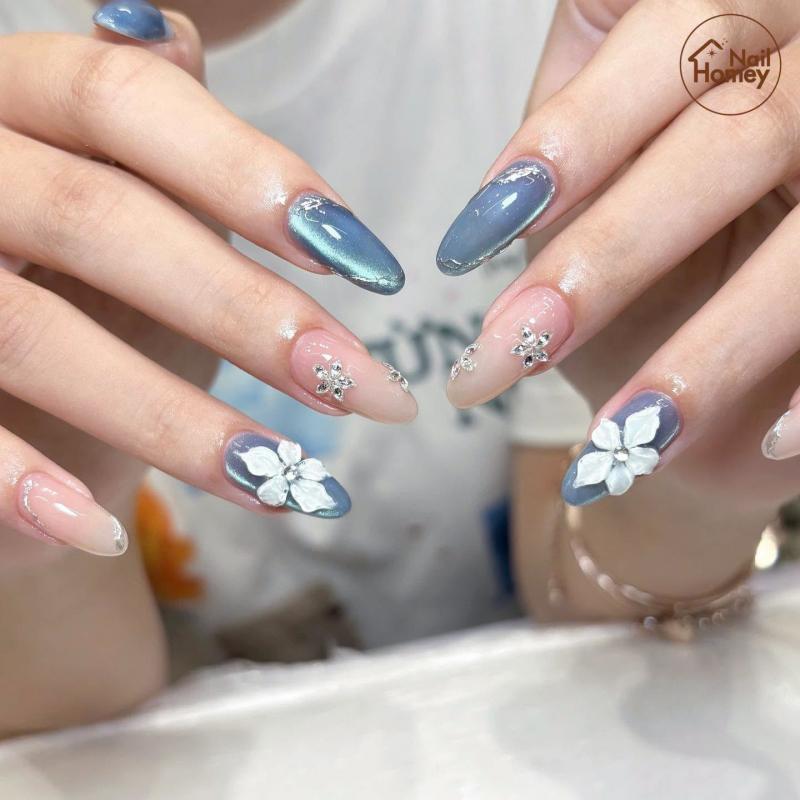Homey Nail