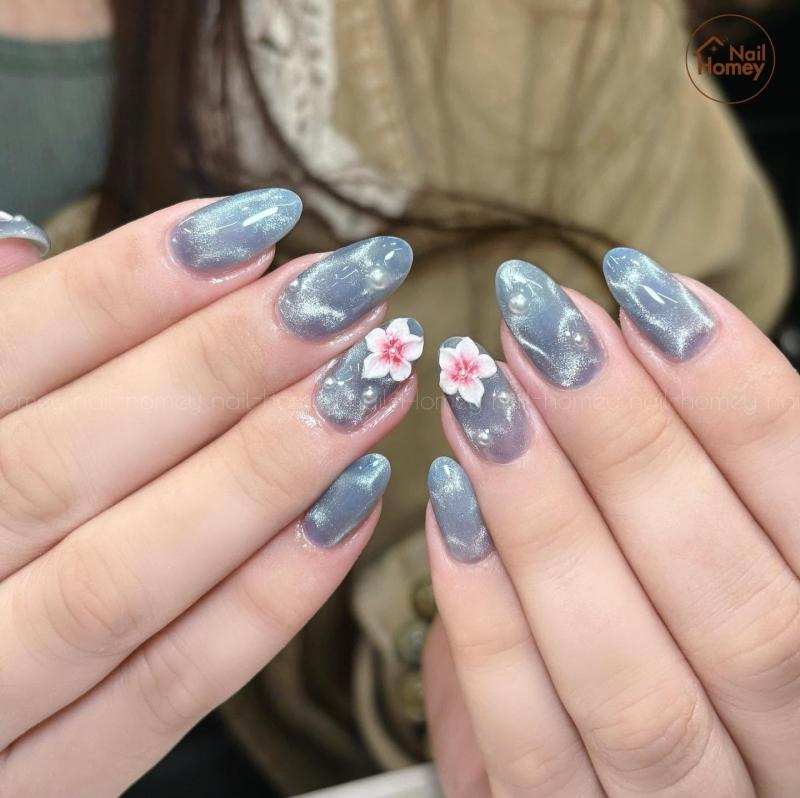 Homey Nail